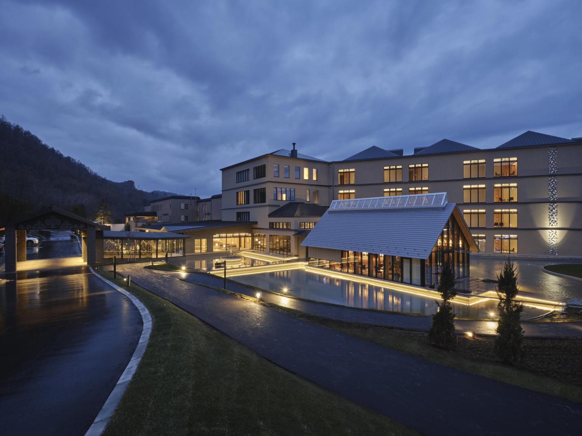 Lake Toya Tsuruga Resort Hikarinouta Toyako Exterior photo