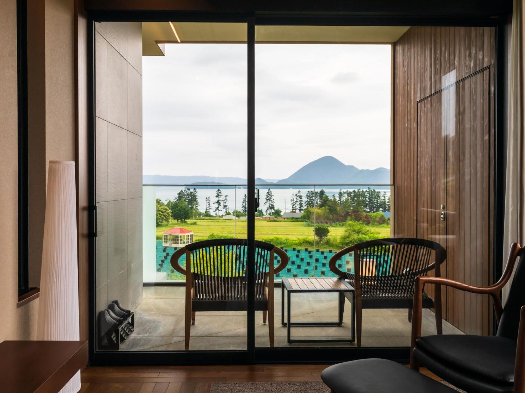 Lake Toya Tsuruga Resort Hikarinouta Toyako Room photo